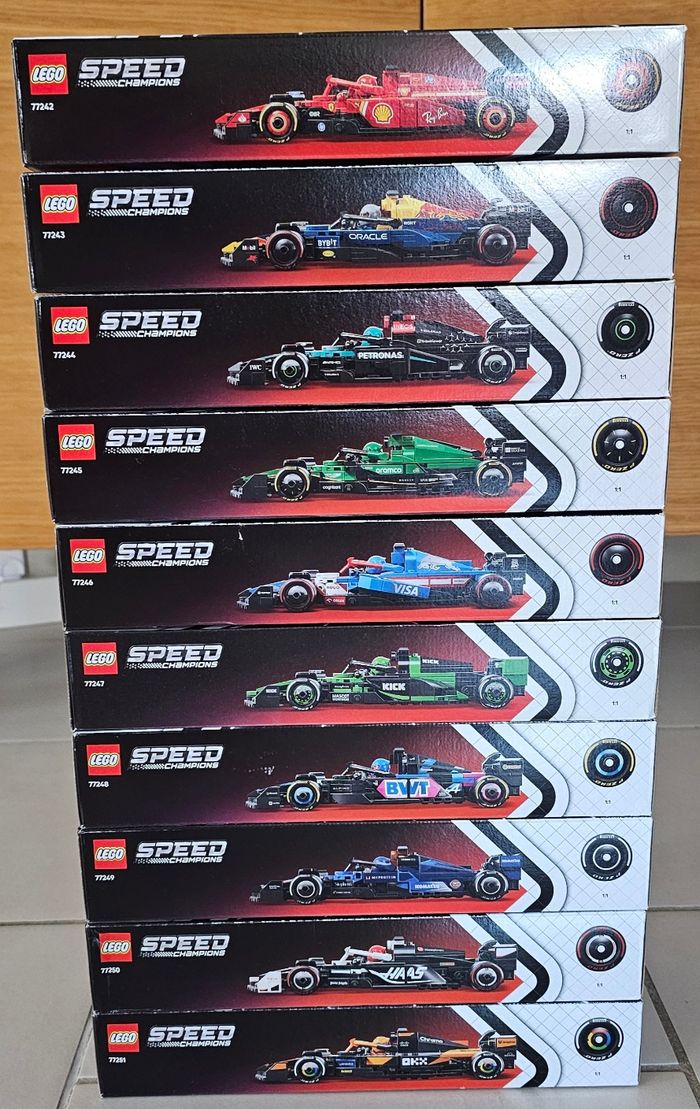 [NEUF] Lego Série Complète 10 Speed champions F1 (77242, 77243, 77244, 76245, 77246, 77247, 77248, 77249, 77250, 77251) - photo numéro 7