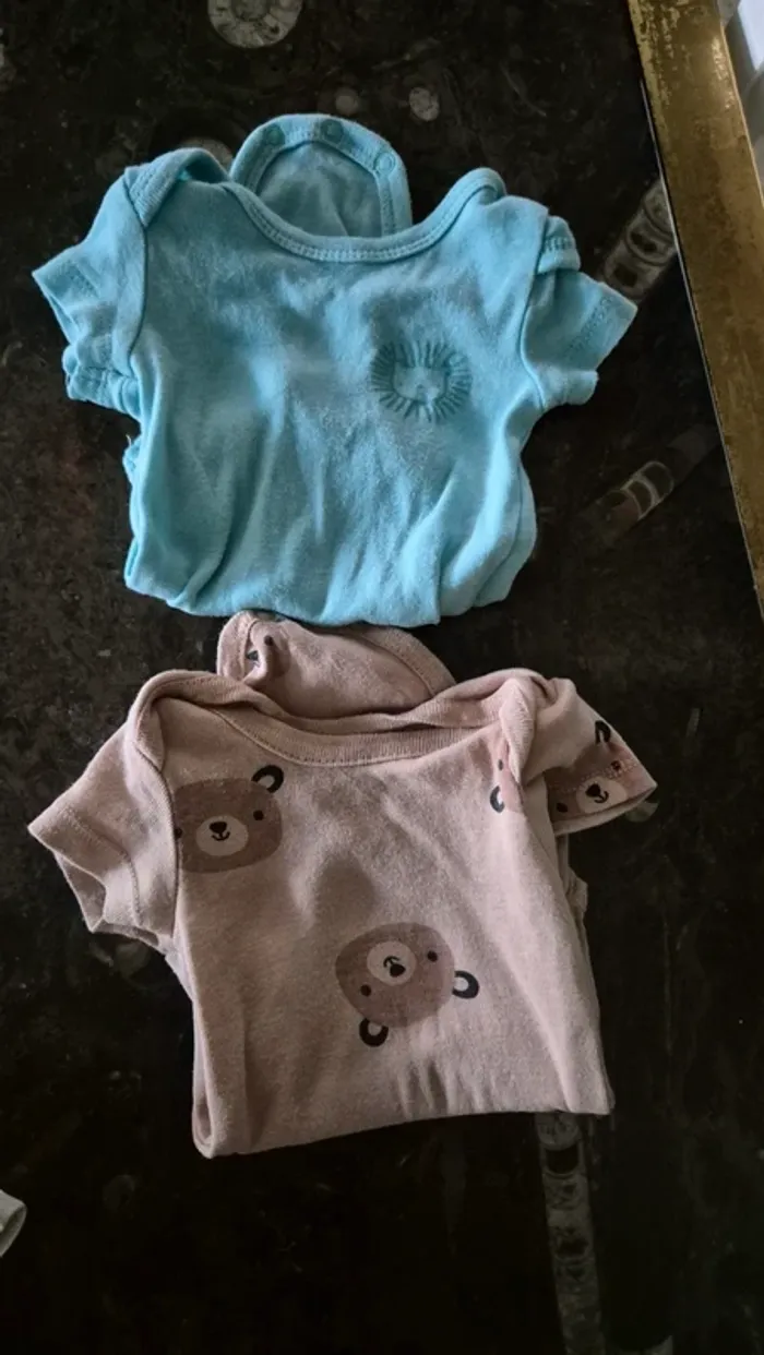 Lot bodies garçon 3 mois