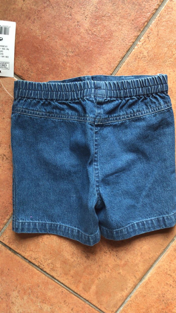 Neuf short marque tout simplement - photo numéro 5