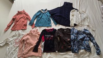 Lot de vêtements fille 4 et 5 ans