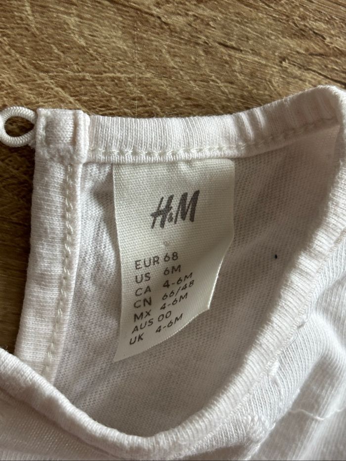Teeshirt bébé H&M - photo numéro 2