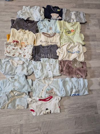 Lot de pyjamas 1 mois