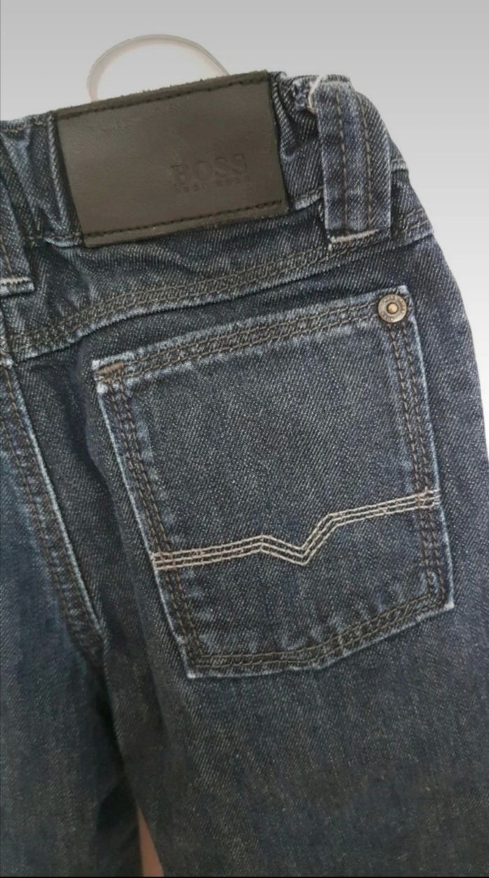 Jean Hugo Boss 12 mois - photo numéro 5