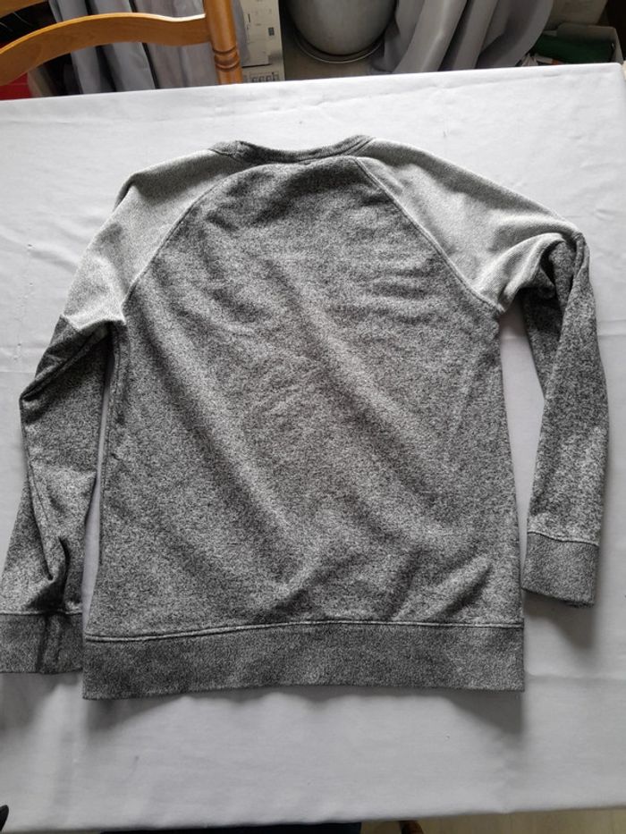Sweat sport H&M - photo numéro 4