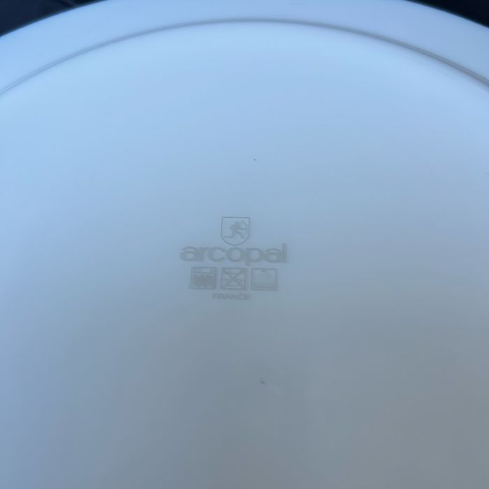 Plat de service rond Arcopal primeur Marc Palluy - photo numéro 5