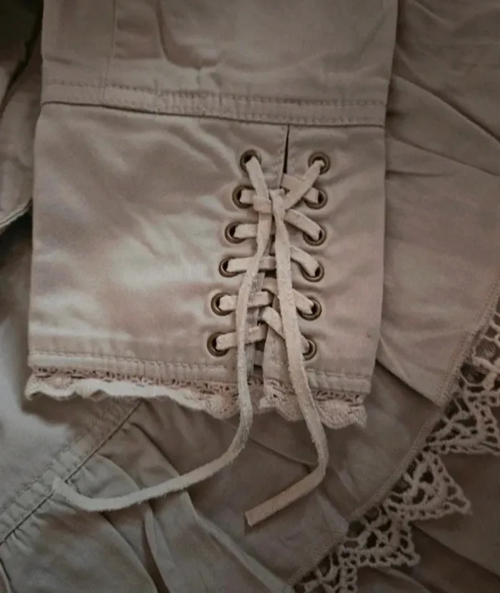 Veste beige avec dentelle Clara Vitti Taille 42 (40) Neuve