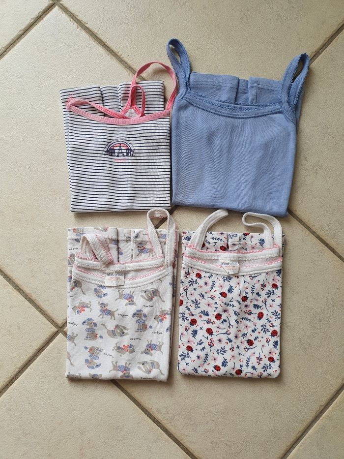 Lot de débardeurs / sous pull 6 ans - photo numéro 2