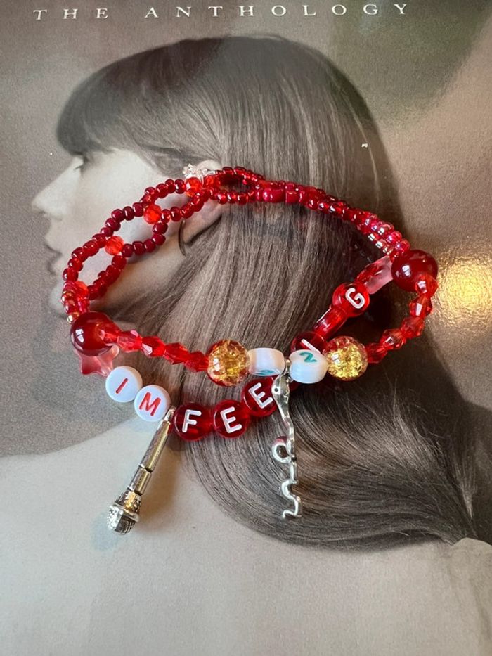 friendship bracelet | taylor swift - photo numéro 2