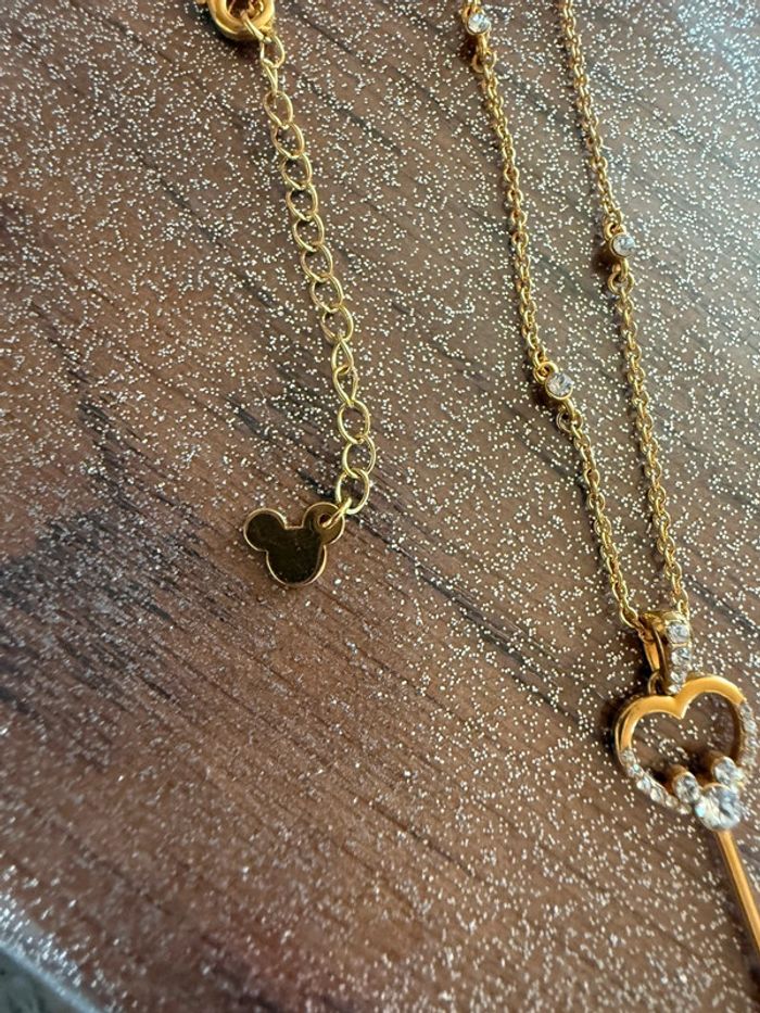 Collier Disney clé - photo numéro 3