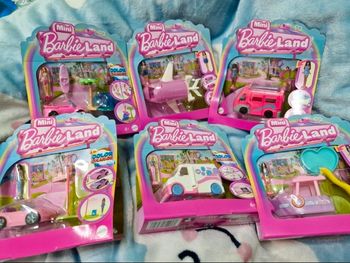Coffret de mini-barbieLand Barbie mattel