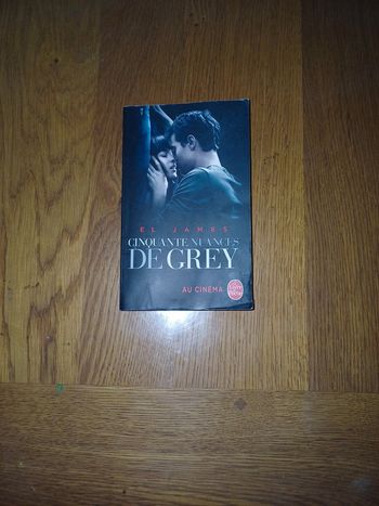 Livre cinquante nuances de Grey