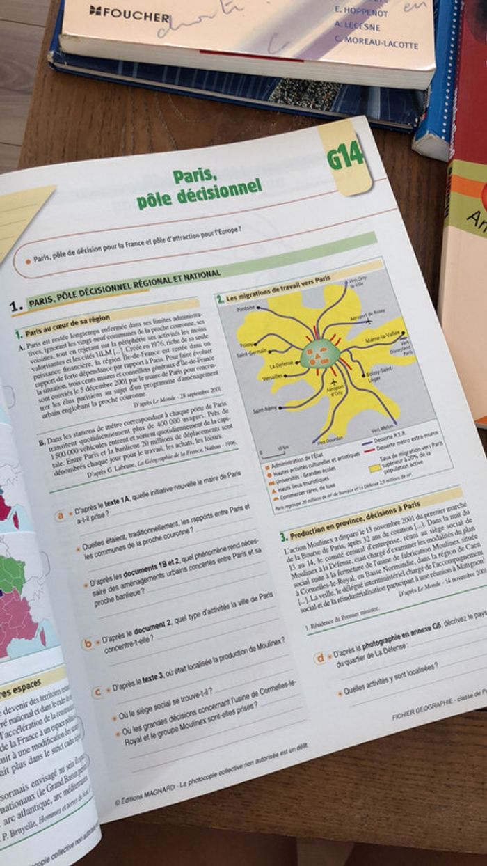 Livre scolaire histoire géographie - photo numéro 3