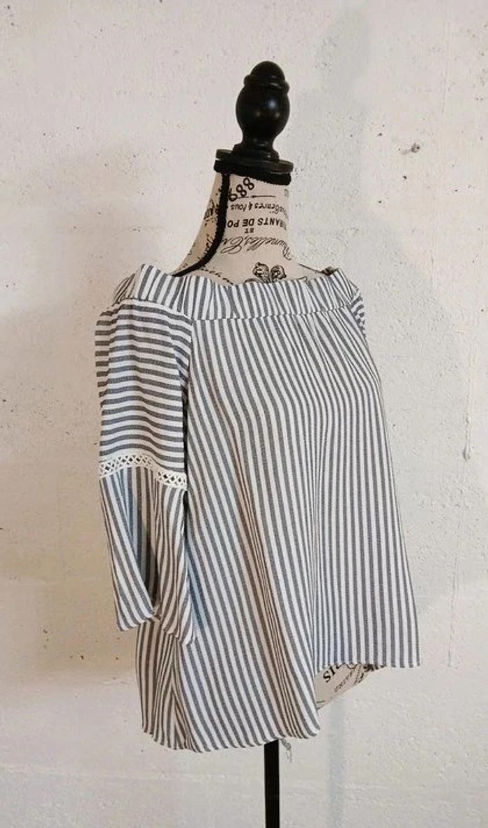 💙 Blouse rayée brodée KOTON – Taille L – Très bon état