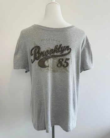 T-shirt Hilfiger Denim homme gris taille L très bon état