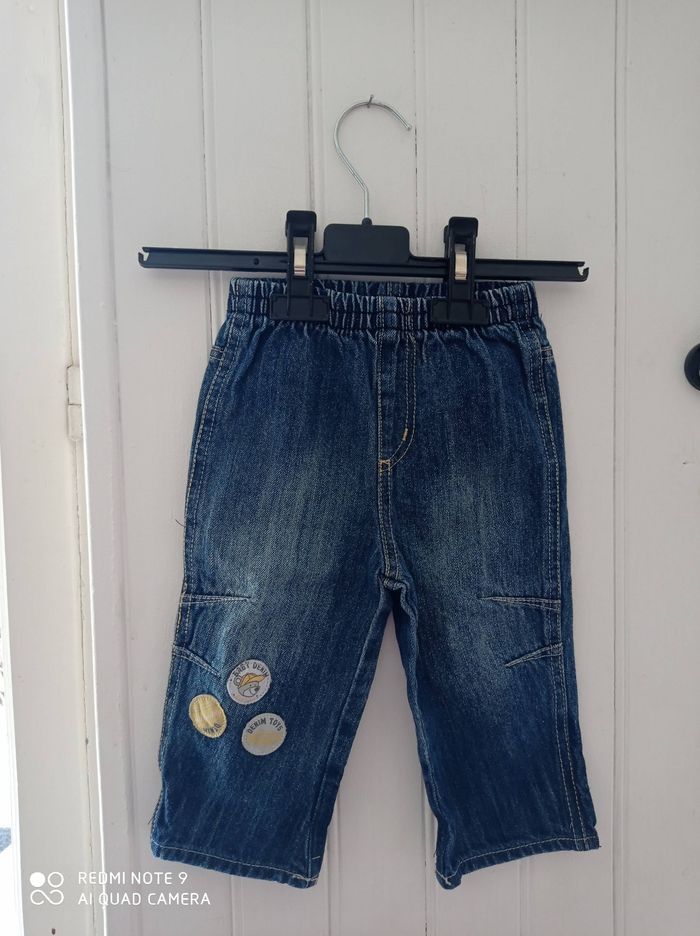 Pantalon jean taille 6 mois