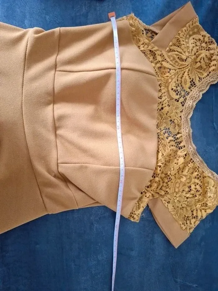 Robe moutarde - photo numéro 9