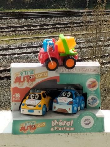 Coffret ma  p'tite Auto loco et le camion bétonnière