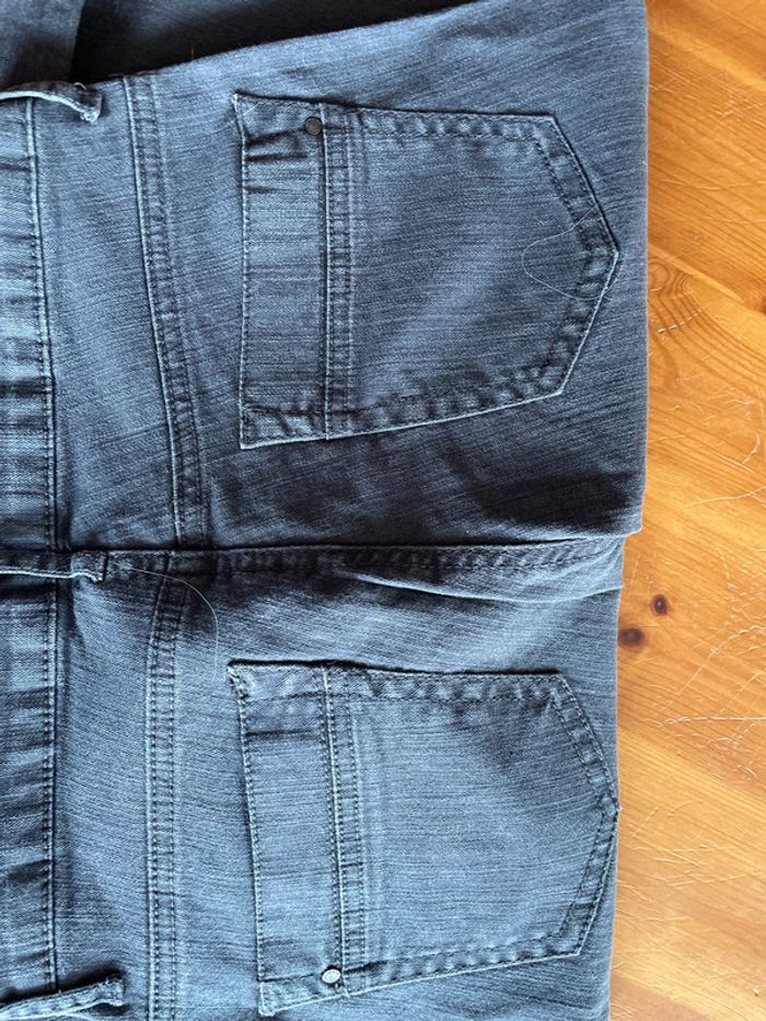 Pantalon gris - photo numéro 3