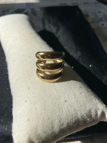 Bague dorée triple rang ajustable