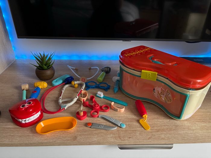 Lot Mallette de docteur et dentiste - photo numéro 4