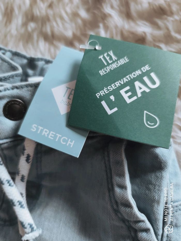 Jean 6 mois neuf - photo numéro 7