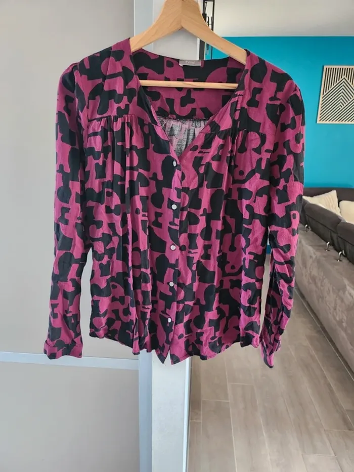 Chemise blouse tunique formul rouge bordeaux motifs noirs taille 38 neuve