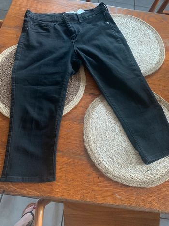 Pantacourt Only noir taille 42