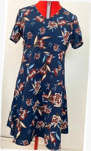 Robe patineuse fleurie bleue Arkitect