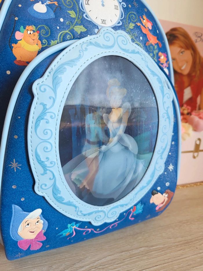 Loungefly Cendrillon <3 - photo numéro 3