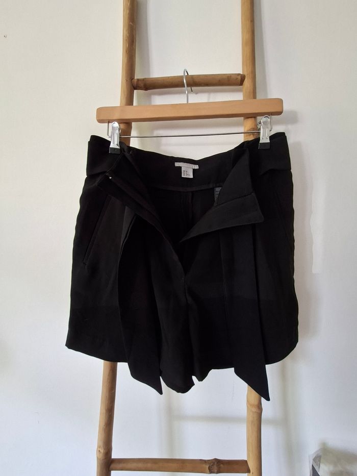 Short taille haute H&M 38 - photo numéro 4