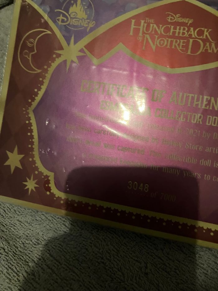 Poupée édition limitée Esmeralda Disney - photo numéro 10