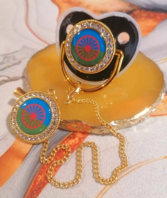 Sucette drapeau voyageur