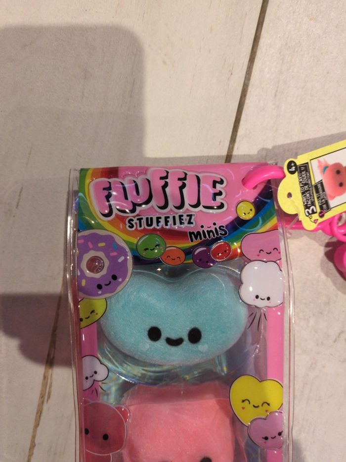 Coffret figurine fluffie stuffiez minis - photo numéro 6