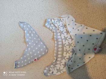 Bavoirs de dentition