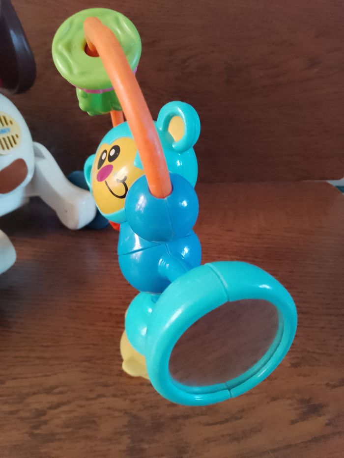 lot jouets d'éveil cubes chien à tirer hochets ect - photo numéro 9