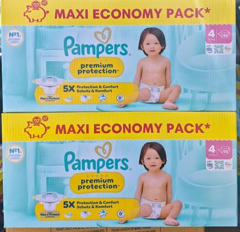 Couches pampers prenium protection taille 4, 184 couches.