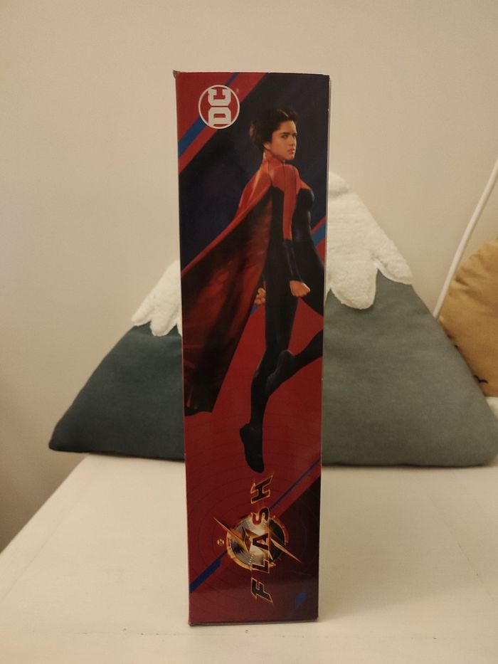 Barbie Signature Supergirl the flash
2023
Édition limitée - photo numéro 6