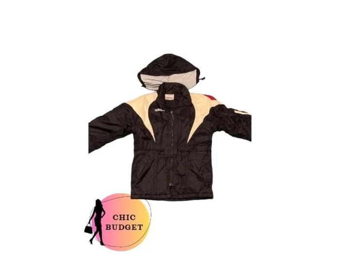 Veste Adidas Enfant - Parfait État - Couleur Noire - Taille 8 Ans