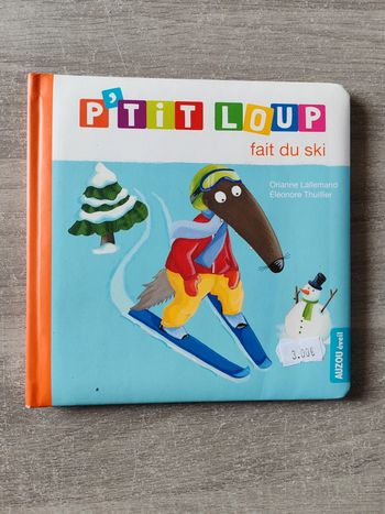 Livre petit loup fait du ski