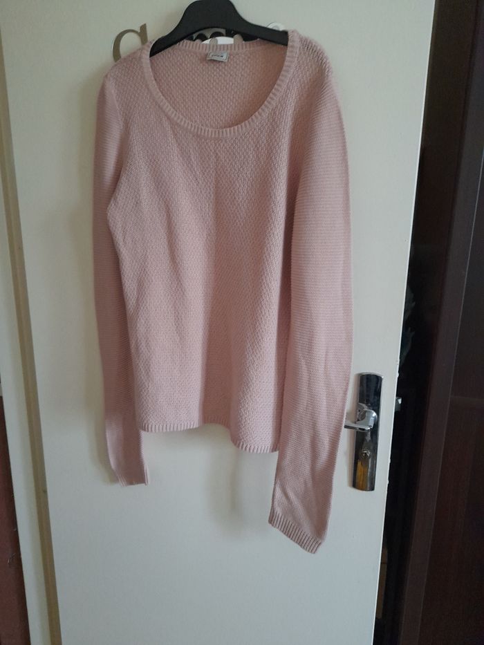 Pull rose Pimkie taille 38 - photo numéro 17