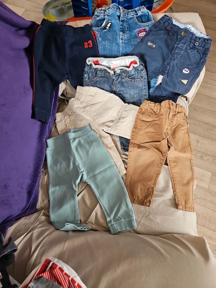 Lot de 15 pantalons 12 mois