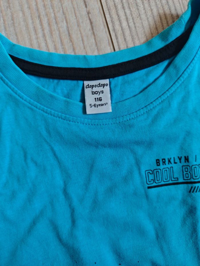 3 Tshirt 6 ans - photo numéro 3