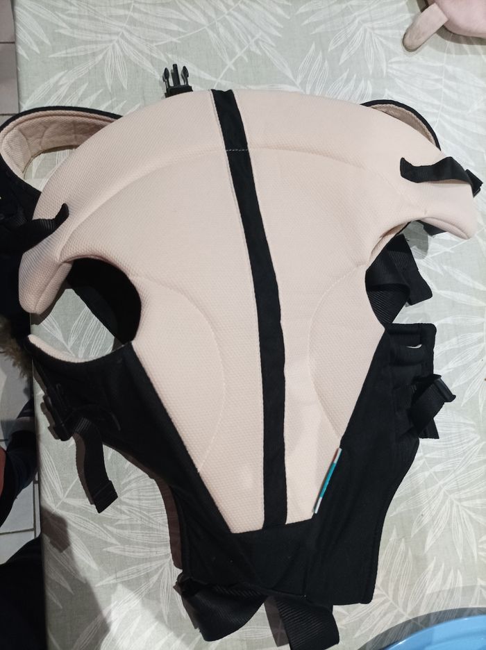 Porte bébé premaman - photo numéro 2