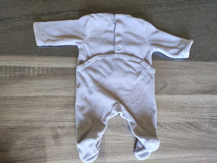 Pyjama velours 1 mois - photo numéro 2