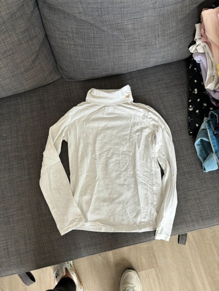 Tee shirt