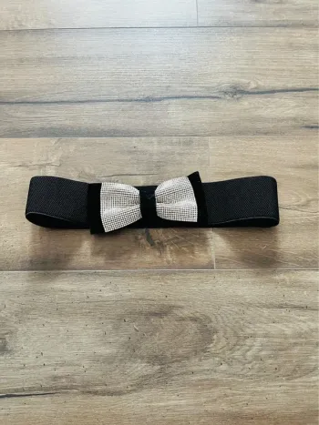 Ceinture extensible noir et argentée