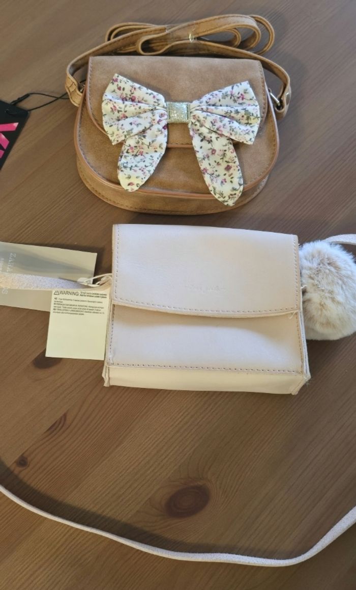 Neufs (non portés) 🥰🤩2 sacs a mains bandoulière pour jeune fille 🥰🤩 - photo numéro 2