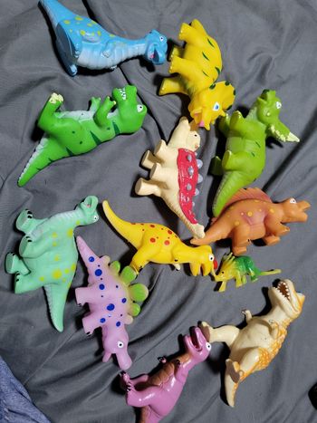 Lot de dinausaures