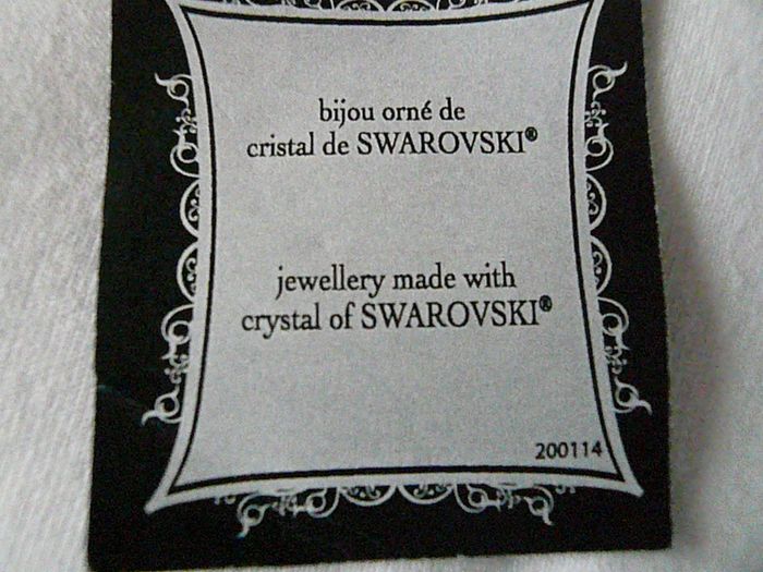 Collier chaine argentée et pendentif Swarovski - photo numéro 4