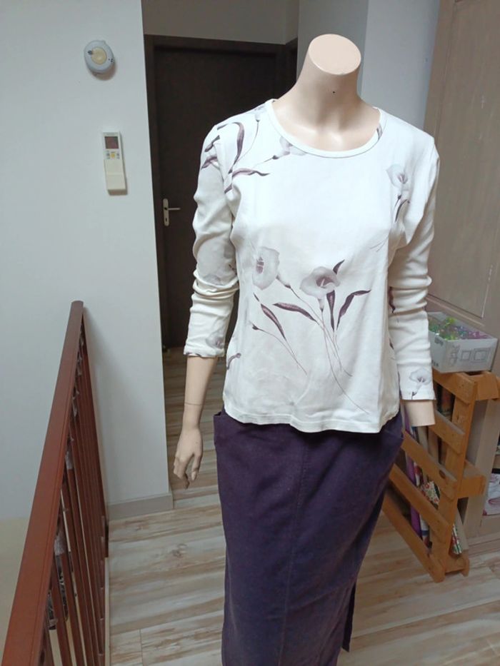 Ensemble femme jupe et tee shirt manche longue - photo numéro 2